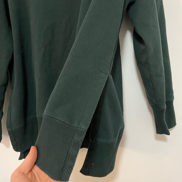 Harlow crewneck -L - Picture 2 of 5